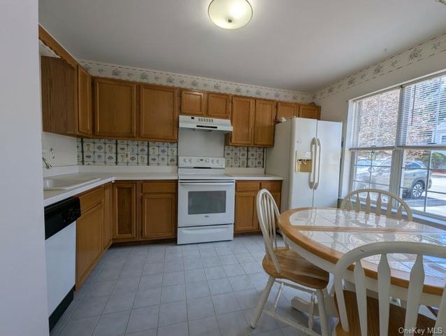 2 Durham Court, Middletown, NY 10940