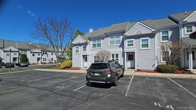 2 Durham Court, Middletown, NY 10940