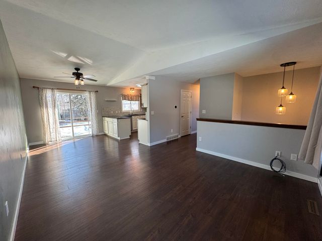 1634 Rasho, East Bay Twp, MI 49686