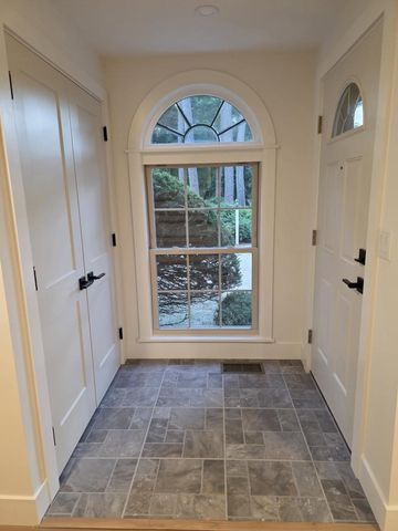 21 Braemar Road, Windham, NH 03087