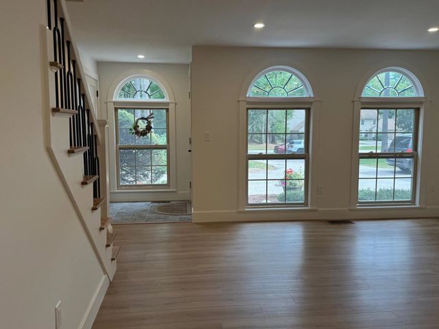 21 Braemar Road, Windham, NH 03087