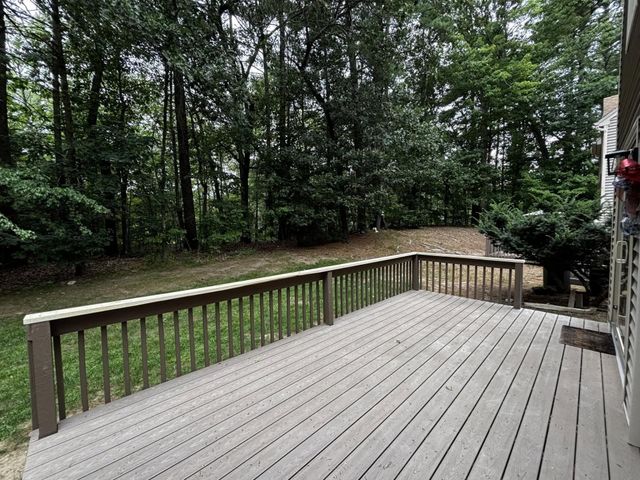 21 Braemar Road, Windham, NH 03087