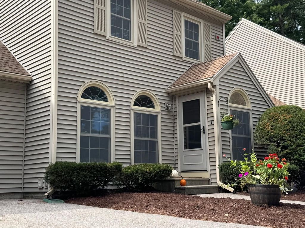 21 Braemar Road, Windham, NH 03087