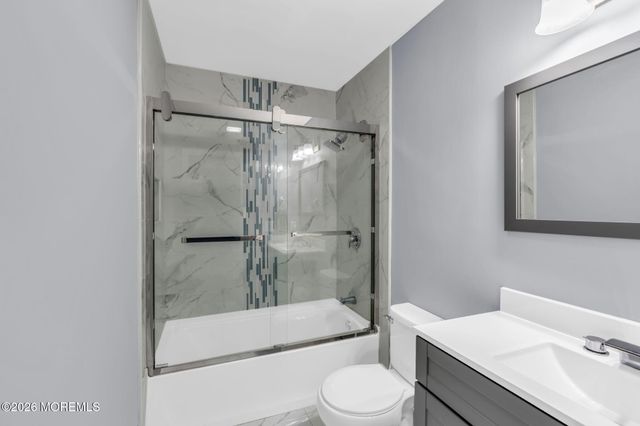 35 Sunnydale Drive, Bayville, NJ 08721