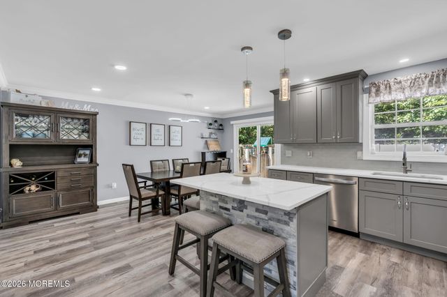 35 Sunnydale Drive, Bayville, NJ 08721