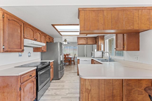 3218 Las Quintas Way, Marysville, CA 95901