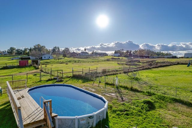 3218 Las Quintas Way, Marysville, CA 95901