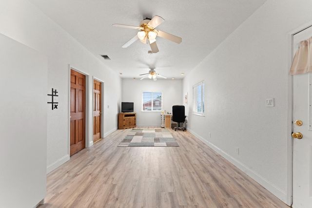 3218 Las Quintas Way, Marysville, CA 95901