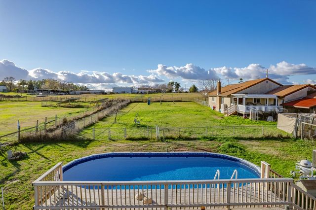 3218 Las Quintas Way, Marysville, CA 95901