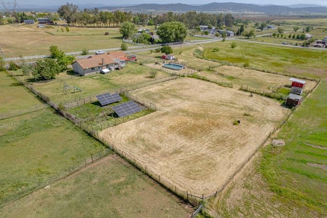 3218 Las Quintas Way, Marysville, CA 95901