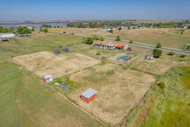 3218 Las Quintas Way, Marysville, CA 95901