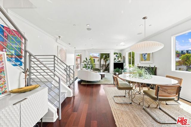 1153 N Formosa Avenue 2, West Hollywood, CA 90046
