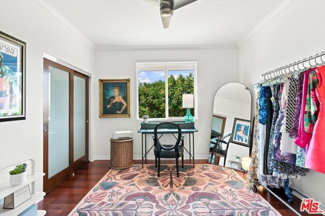 1153 N Formosa Avenue 2, West Hollywood, CA 90046