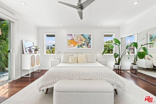 1153 N Formosa Avenue 2, West Hollywood, CA 90046