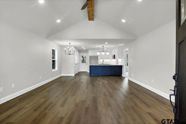 2708 Bunche Dr., Tyler, TX 75701