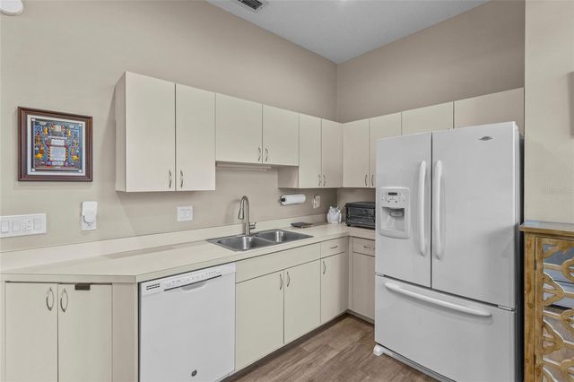 526 CATALINA ISLES CIRCLE, Venice, FL 34292