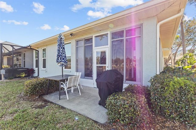 526 CATALINA ISLES CIRCLE, Venice, FL 34292