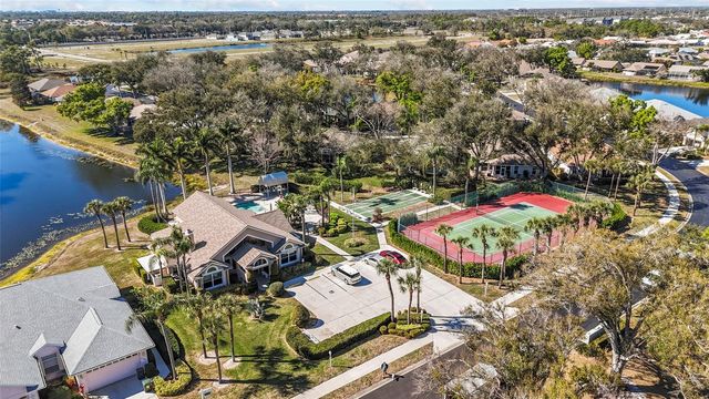 526 CATALINA ISLES CIRCLE, Venice, FL 34292