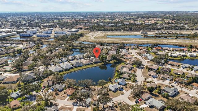526 CATALINA ISLES CIRCLE, Venice, FL 34292