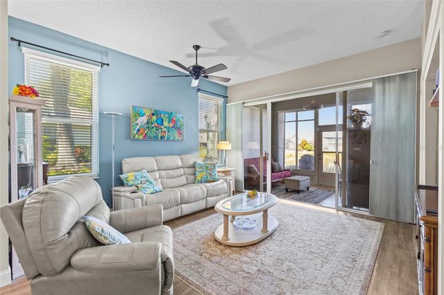 526 CATALINA ISLES CIRCLE, Venice, FL 34292