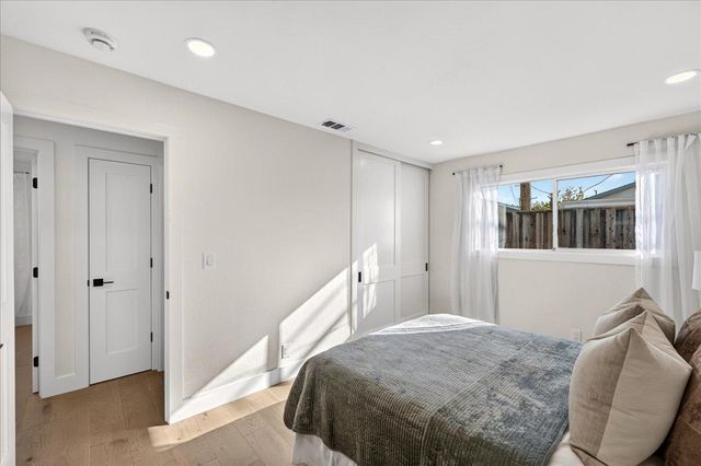 2673 Elliot Street, Santa Clara, CA 95051