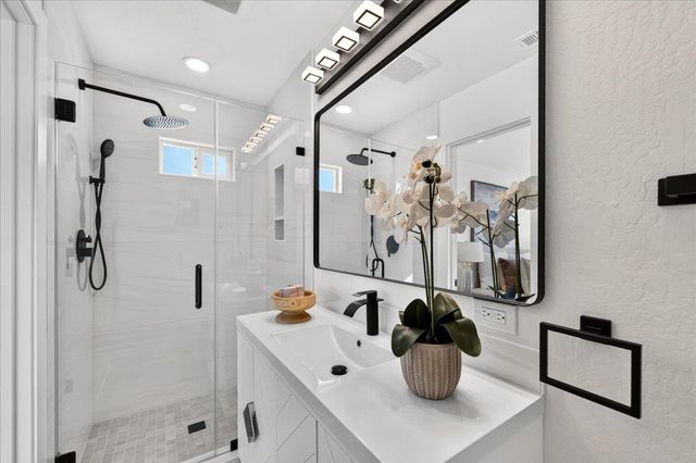 2673 Elliot Street, Santa Clara, CA 95051