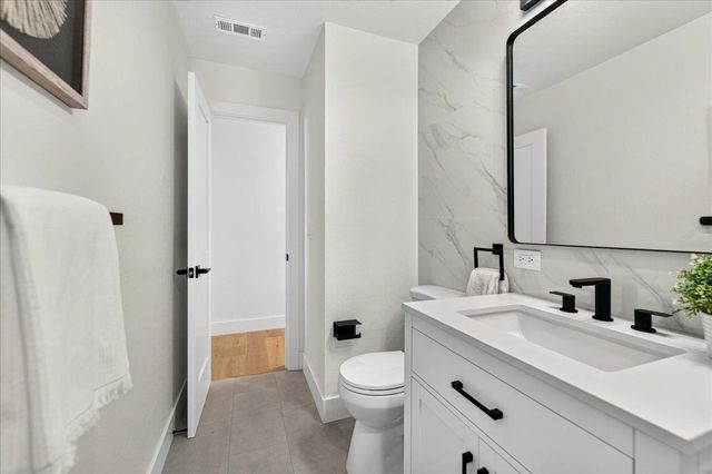2673 Elliot Street, Santa Clara, CA 95051
