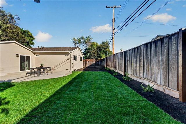 2673 Elliot Street, Santa Clara, CA 95051
