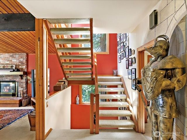 6418 E Mercer Way, Mercer Island, WA 98040