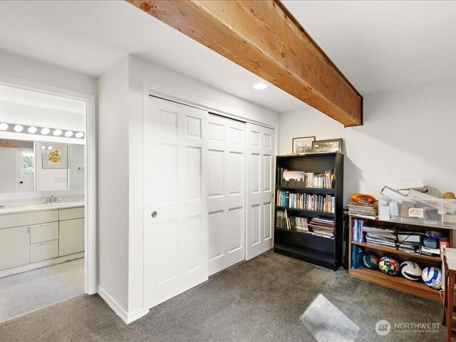 6418 E Mercer Way, Mercer Island, WA 98040