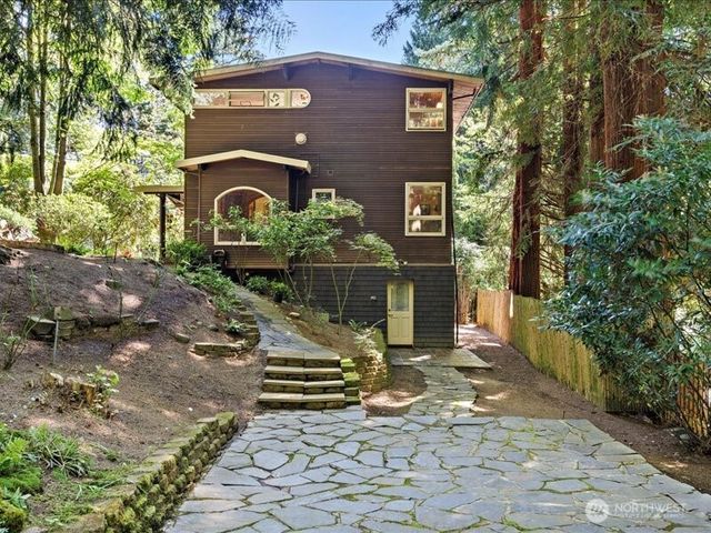 6418 E Mercer Way, Mercer Island, WA 98040