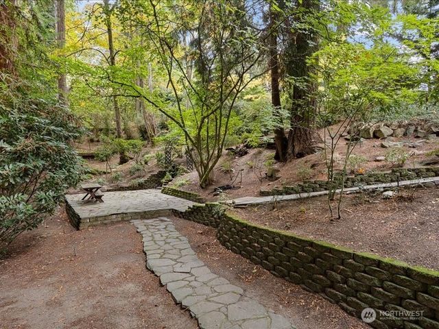 6418 E Mercer Way, Mercer Island, WA 98040