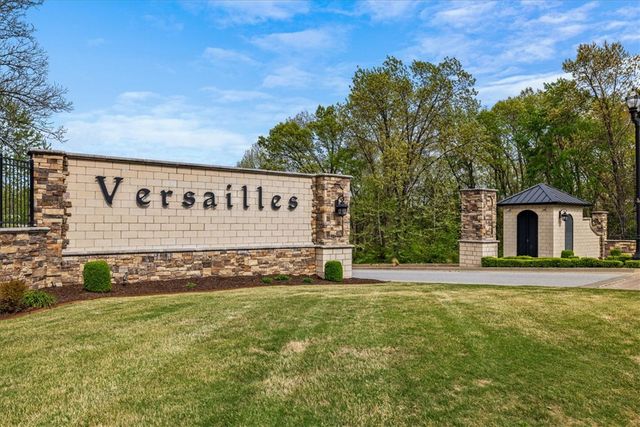 1484 Le Chesnay Drive, Centerton, AR 72719