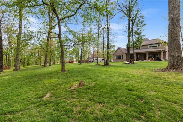 1484 Le Chesnay Drive, Centerton, AR 72719