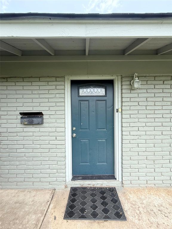 8901 Little Walnut PKWY, Austin, TX 78758