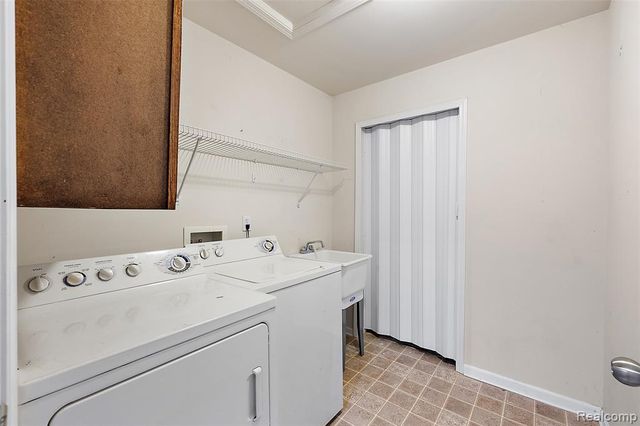 45765 Cagney Drive, Macomb, MI 48044