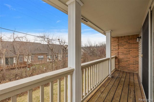 45765 Cagney Drive, Macomb, MI 48044