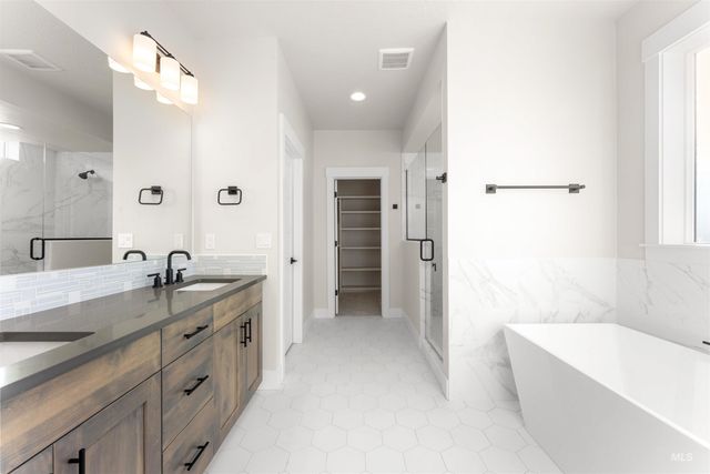 8076 Tandy Cove St, Middleton, ID 83644