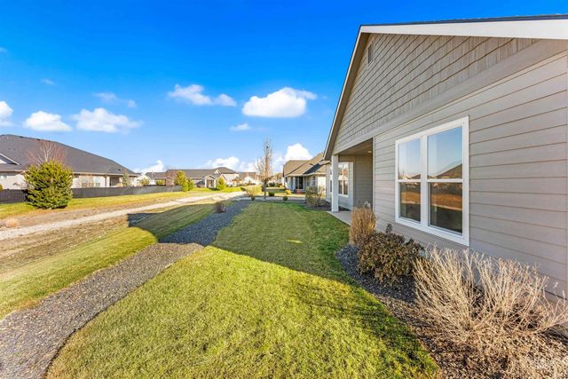 8076 Tandy Cove St, Middleton, ID 83644