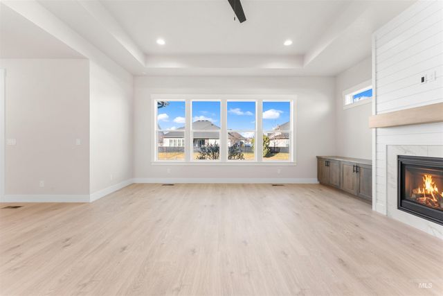 8076 Tandy Cove St, Middleton, ID 83644