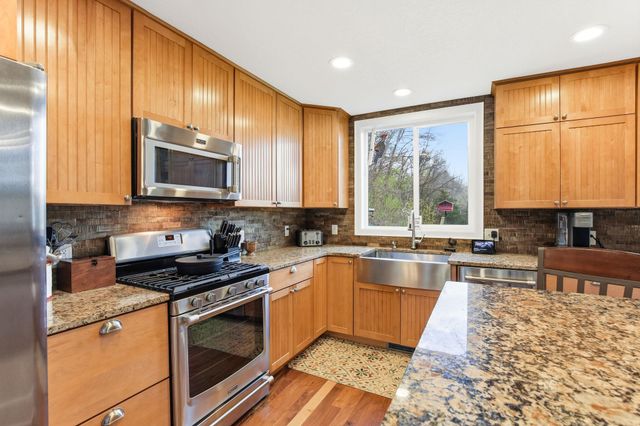 20925 Polk Avenue, Hastings, MN 55033