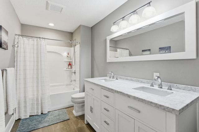 20925 Polk Avenue, Hastings, MN 55033