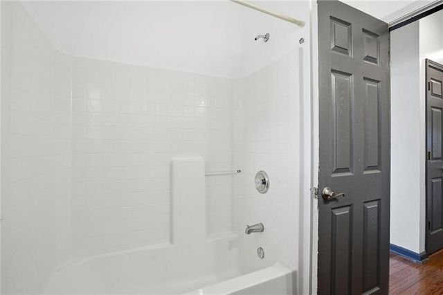 3960 Medlock Park Drive, Snellville, GA 30039