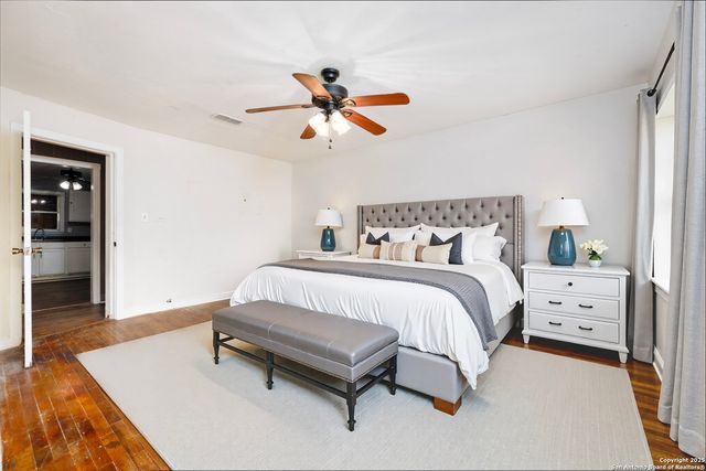 4542 lord, San Antonio, TX 78220