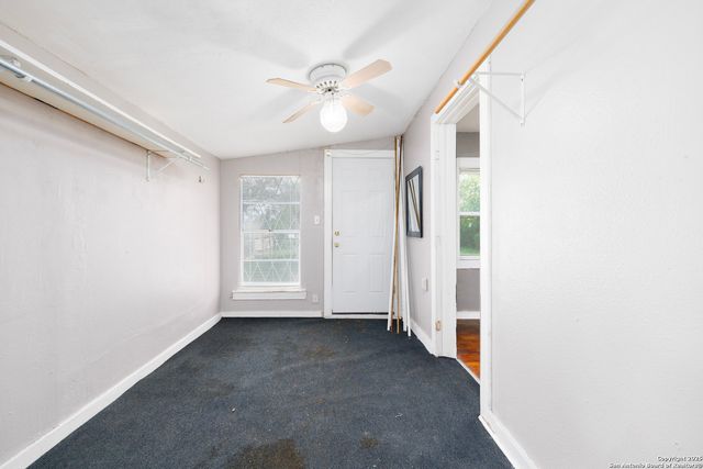 4542 lord, San Antonio, TX 78220