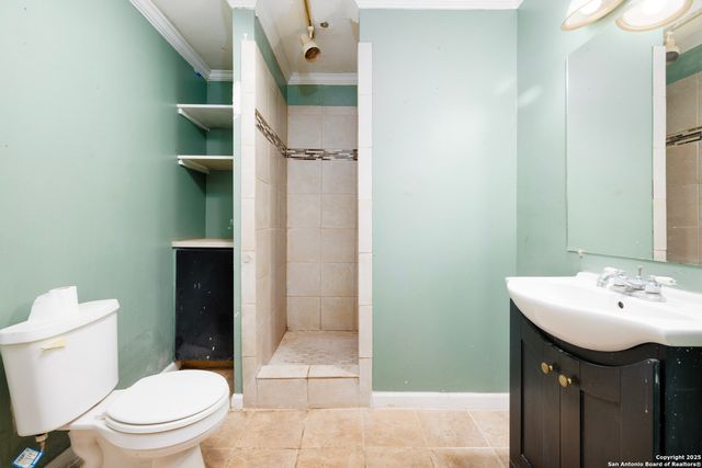 4542 lord, San Antonio, TX 78220