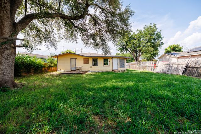 4542 lord, San Antonio, TX 78220