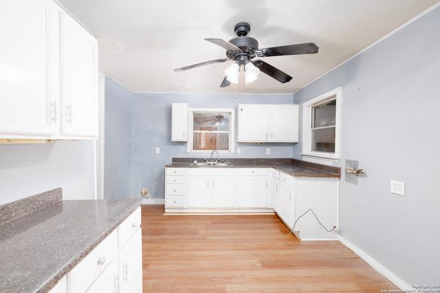 4542 lord, San Antonio, TX 78220