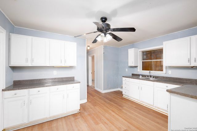 4542 lord, San Antonio, TX 78220