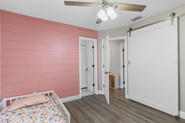 580 LAKEVIEW AVENUE, Orange City, FL 32763